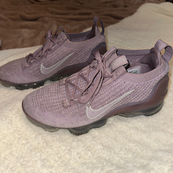 Nike Flyknit Vapormax 3 - Picture 2 of 4